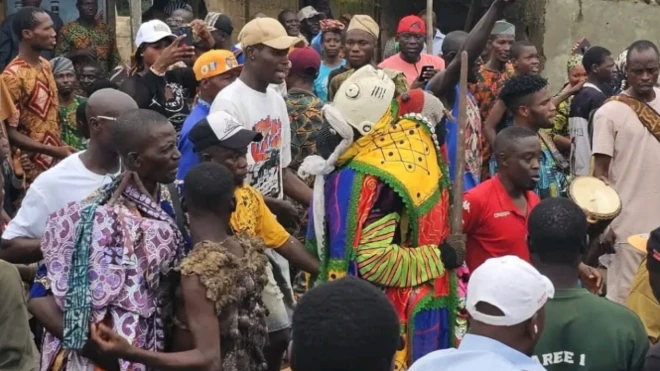 Egungun kan atawọn ero ẹyin rẹ