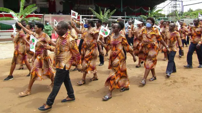 Mu Burundi, umunsi w'abakozi wizihizwa mu karasisi k'abakozi ahatandukanye mu gihugu