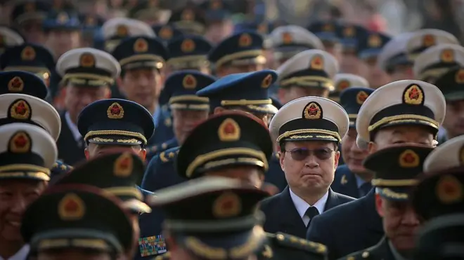 金正恩 CONVERSEオールスターゴールドパッチ HIブラック/ゴールド 26.5