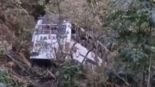 अपघातग्रस्त बस