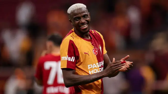 Danwasan Najeriya Victor Osimhen, mai shekara 27 