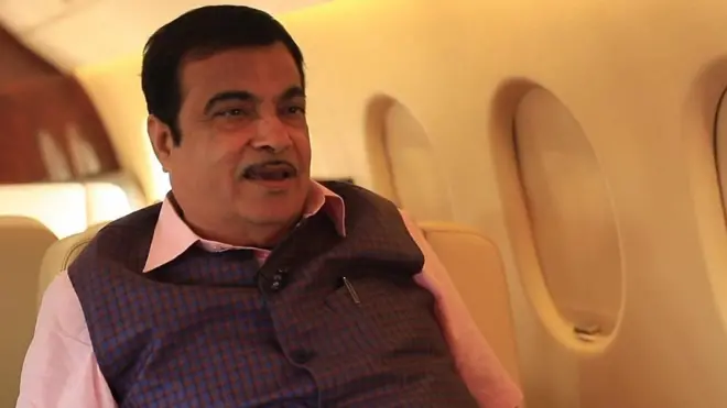 नितिन गडकरी