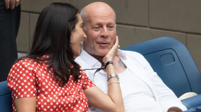 Брюс Вілліс