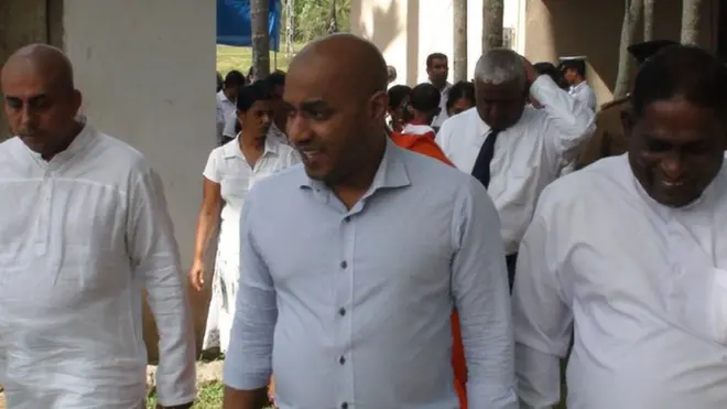 අමාත්‍ය දුමින්ද දිසානායක