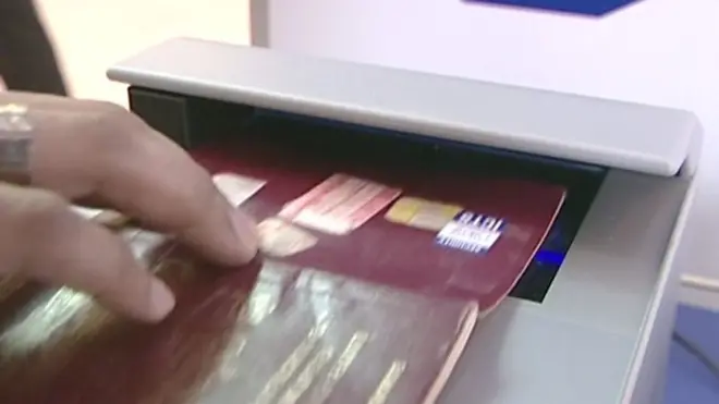 Thủ tục nhập cảnh