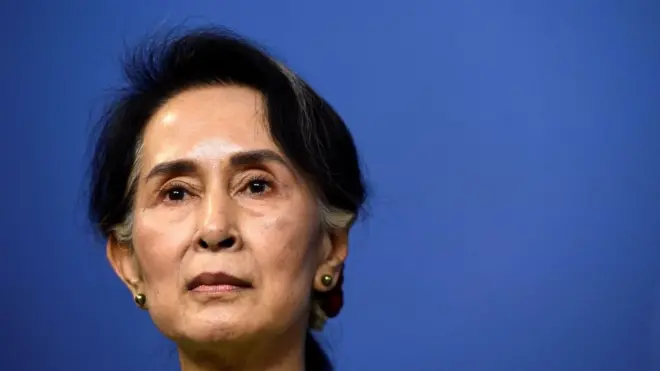 ခြံနံပါတ် (၁) တရားခွင် သို့မဟုတ် ကမ္ဘာကျော်ခဲ့တဲ့ ရုံးချိန်း