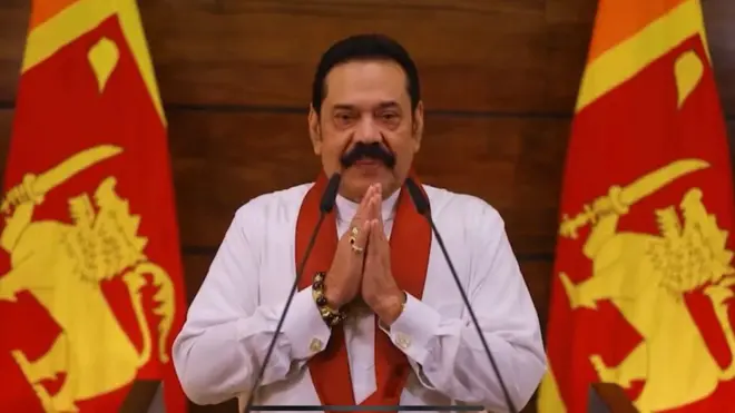 අග්‍රාමාත්‍ය මහින්ද රාජපක්ෂ