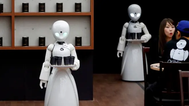 服務業的工作也正受到衝擊