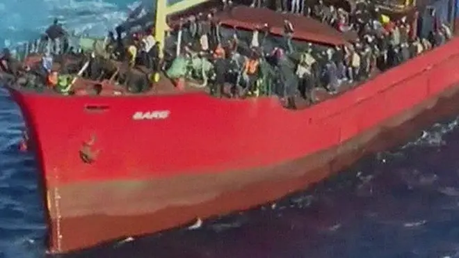 සංක්‍රමණිකයන් රැගත් නැවක්