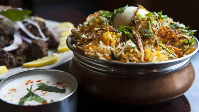 Biriyaaniin biyyaa Eshiyaa Kibbaatti nyaata baayyee jalatamu keessaa tokkodha