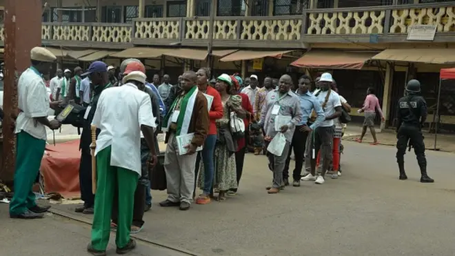 Des militants du Front Social démocrate (SDF), lors de l'investiture de M. Osih à Bamenda.