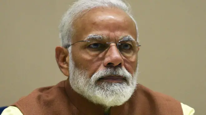 नरेंद्र मोदी