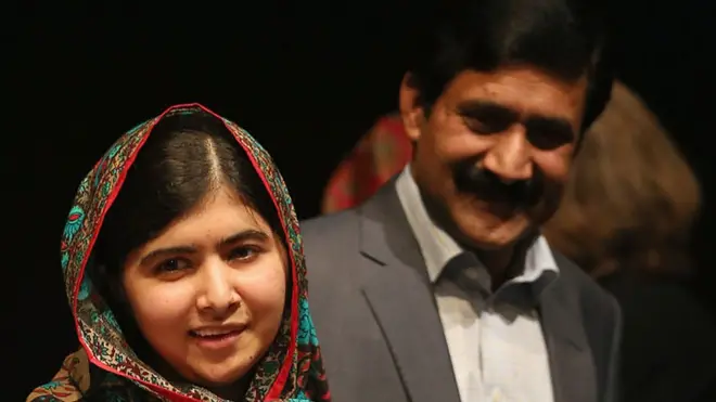 ملالہ یوسفزئی اور ان کے والد