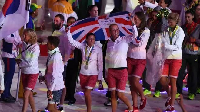 Büyük Britanya takımı olimpiyatları 27'si altın 67 madalya ile tamamlayarak 2. geldi.