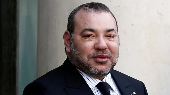 العاهل المغربي زار مدينة الحسيمة التي شهدت احتجاجات على الأوضاع المعيشية.