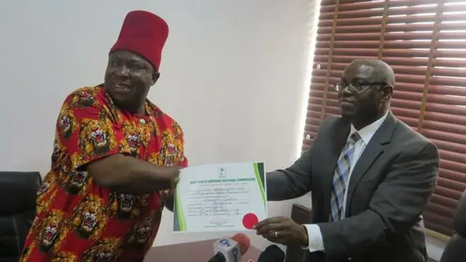 Victor Umeh, onye meriri ntuliaka Sineti ndị Anambra ebe mpaghara Etiti nke e mere n'ụbọchị 16 Jenụwarị, 2018