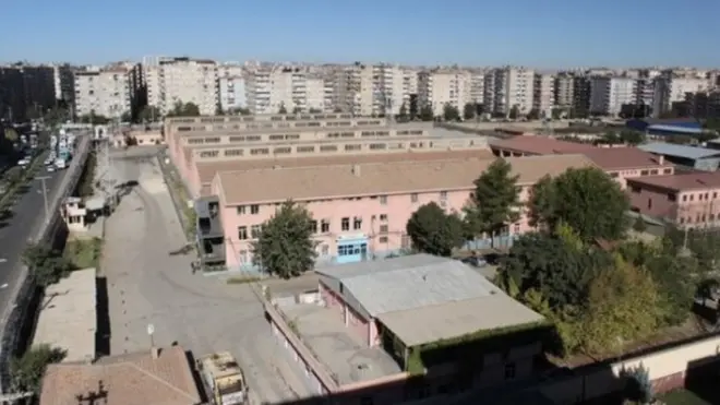 Diyarbakır Cezaevi e tipi