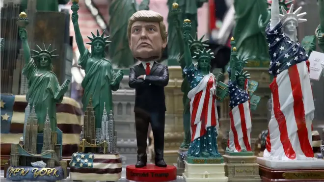 Фигурка Трампа