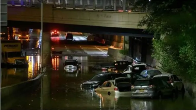 미국 동북부에서 발생한 허리케인 아이다로 인한 피해가 커지고 있다