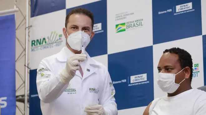 Primeiros voluntários dos testes clínicos da vacina RNA-MCTI-Cimatec-HDT começaram a receber as doses no iníciojogo do big win2022