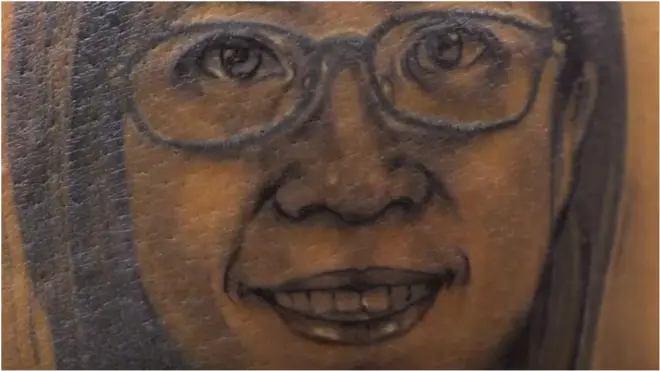 以紋身悼念親人