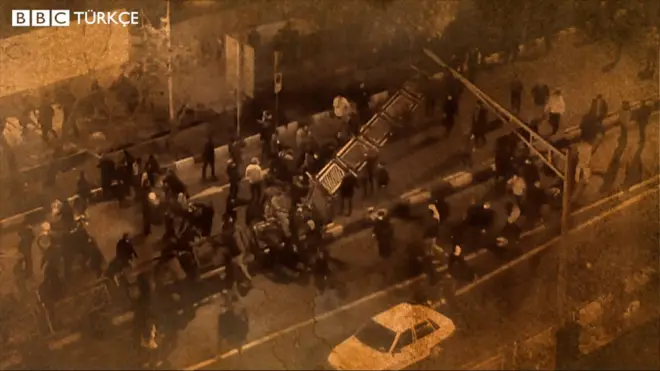 İran protesto görseli