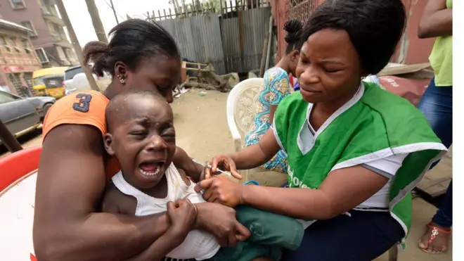 ክታበት ዝወስድ ህፃን