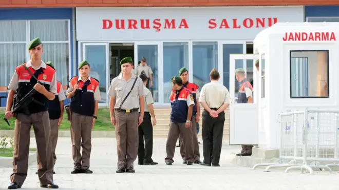 Ergenekon ve futbolda şike davaları, Silivri Cezaevi kampusunda kurulan mahkeme salonlarında görülmüştü