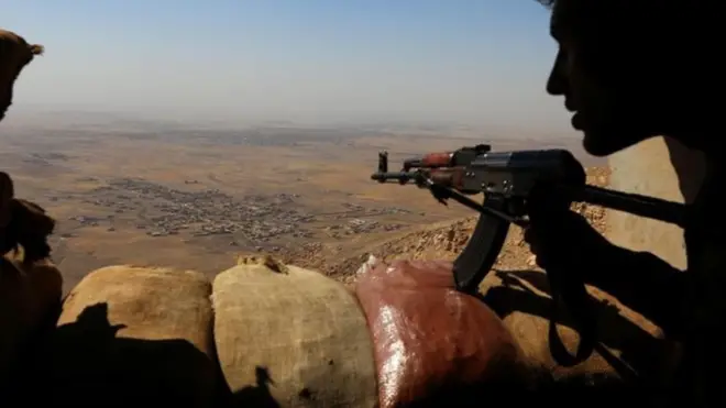 ඉස්ලාම් රාජ්‍ය සන්නද්ධ කණ්ඩායම් සතුව ශ්‍රී ලංකාවේ විශාලත්වයට සමාන වූ භූමි ප්‍රමාණයක් පමණක් දැන් ඉතිරිව තිබෙන බවයි වාර්තාවන්නේ.