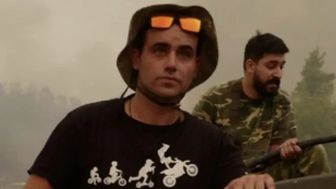 „Morao sam da naučim da gasim požare“