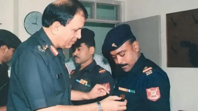 30 सालों तक फौज की सेवा के बाद गुवाहाटी में बस गए हैं अजमल हक़