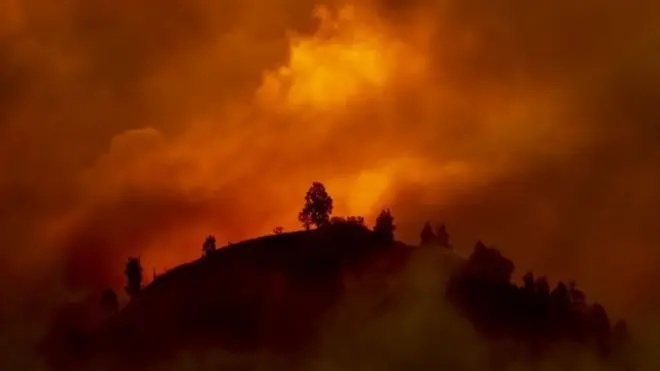 El clima más caliente y seco contribuye a que incendios como los de Australia sean más intensos. La ONU advirtió que si no hay cambios, vamos camino a un aumento de 3 grados centígrados, el doble a lo que el organismo considera más seguro.