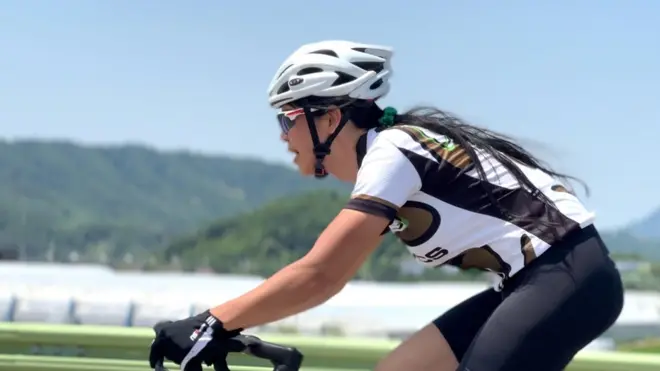 트랜스젠더 여성 사이클 선수 나화린씨