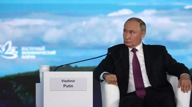 Putin kaže da će podržati Kamalu Haris na izborima