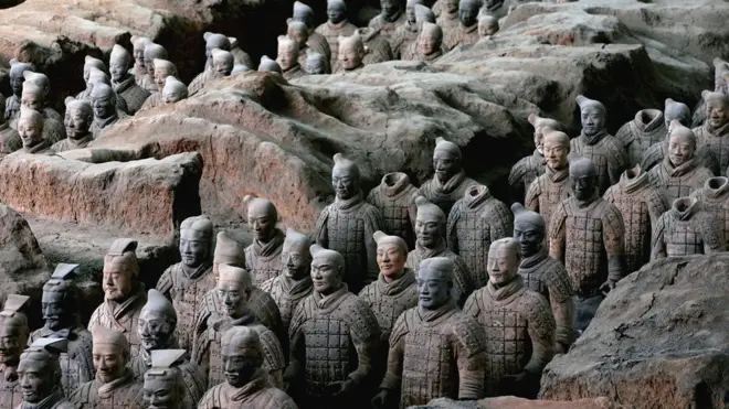 Foto mostra o ExércitoTerracota, na China