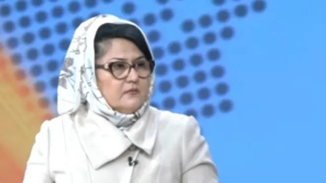 ارشاد: من اگر از این کلمه این قدر زشت و محکم استفاده کرده‌ام، برای این که است که جوانان وطن را بیدار کنم که اگر به قیمت سر ما هم تمام شد، ما باید در این شرایط اجازه ندهیم که قانون اساسی تعدیل شود.