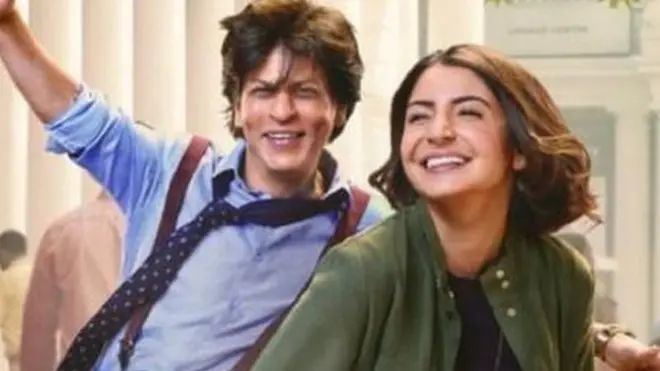 फ़िल्म ज़ीरो के एक पोस्टर में शाहरुख़ ख़ान और अनुष्का शर्मा