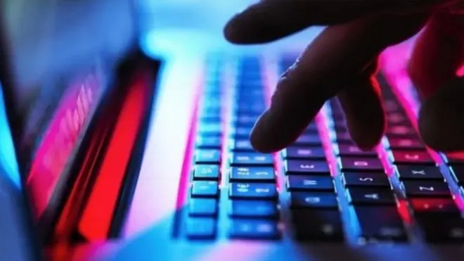 चीनी कंपनी की डिजिटल जासूसी में फंसे भारत, अमरीका, ऑस्ट्रेलिया