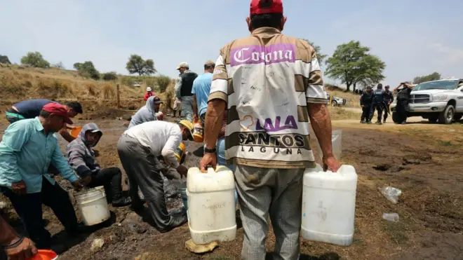 El "huachicoleo" o robo de combustible alcanza niveles históricos.
