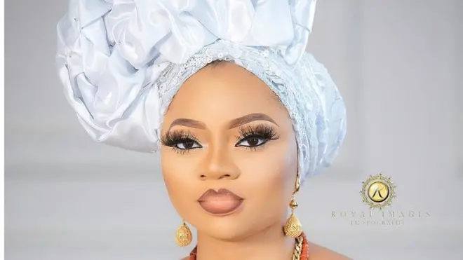 Queen Anuoluwapo Adeyemi na one of di wives of Oyo Monarch Oba Lamidi Adeyemi