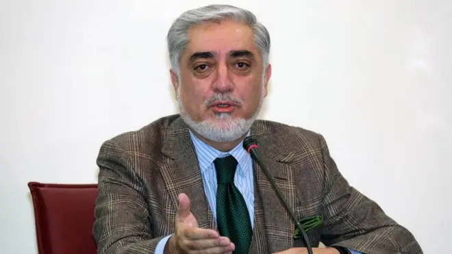 آقای عبدالله گفته که شناسنامه‌های جدید نباید باعث افتراق مردم افغانستان شود