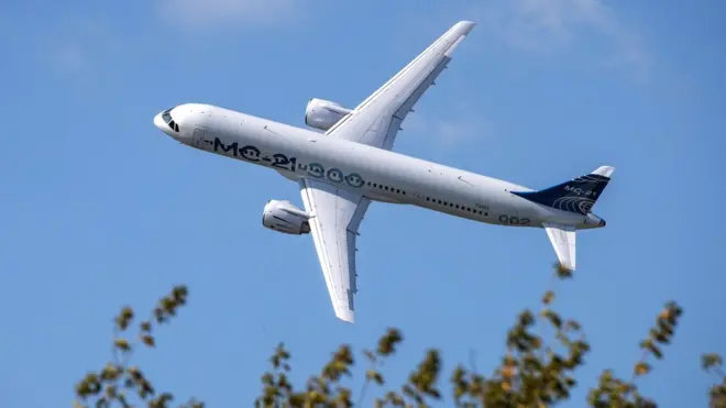 МС-21-300 в ходе подготовки к авиасалону МАКС-2019, 24 августа 2019 года