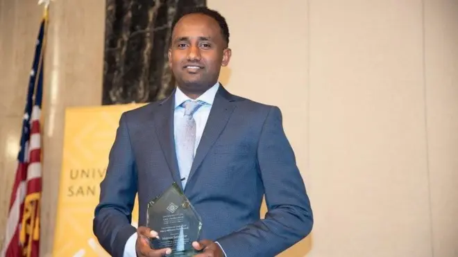 ሜሮን ሰመዳር