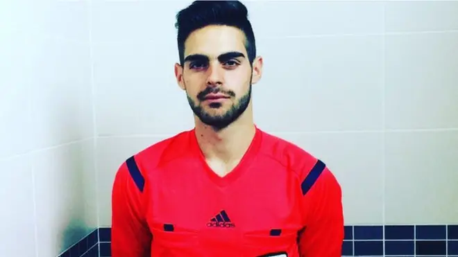 Томильеро уволился из-за гомофобных комментариев, однако позже решил вернуться