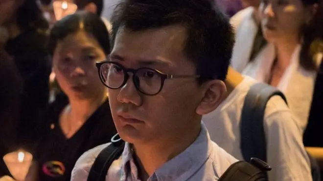Nhà nghiên cứu Trịnh Tư Luật, từng làm phó chủ tịch Công đảng, ông cũng là thành viên chủ chốt của liên minh gồm 50 nhóm đấu tranh nhân quyền tại Hong Kong.