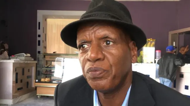 ደራስን ዳይሬክተርን ሰለሞን ድራር፡ ካብ ዝጸሓፎም ግጥምታት ደርፊ 'ኣድሃ ንበር' እታ ንብዙሓት እተካትዕ ስርሑ'ያ