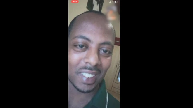 Kizito Mihigo mu kiganiro n'umunyamakuru Benedict Moran mu kwezi kwa mbere mu 2020