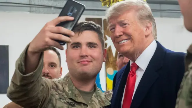 Trump mengatakan AS tidak berencana untuk menarik diri tentaranya dari Irak.