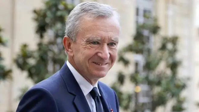 M. Arnault qui dénonce "une opération journalistique pour créer une sensation" a démenti l'information.