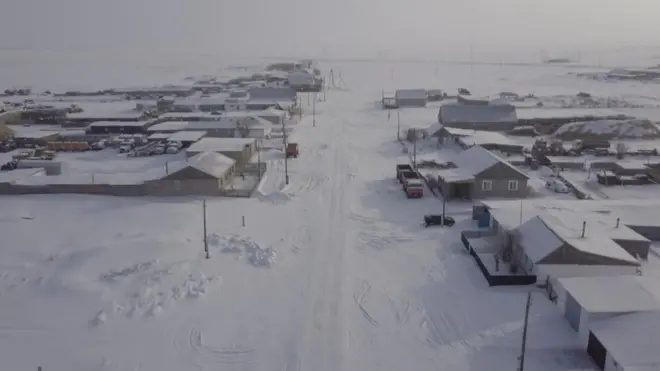 Красная-Поляна Казакстандын түндүгүндөгү үч чечен конушунун бири. Астана шаарынан 300 чакырым алыстыкта орун алган